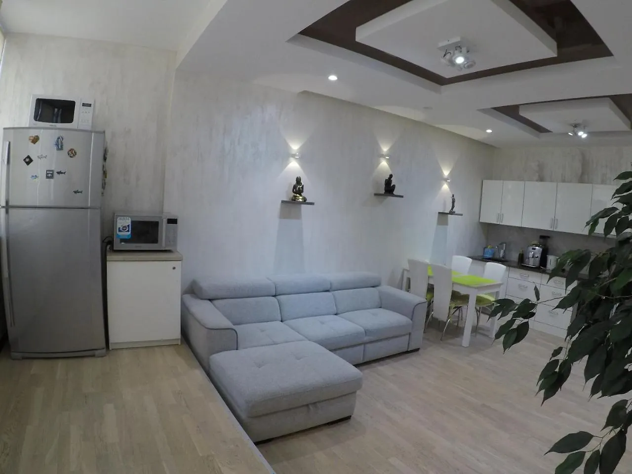 Apartment On Dragomirova Kyiv Ukraine