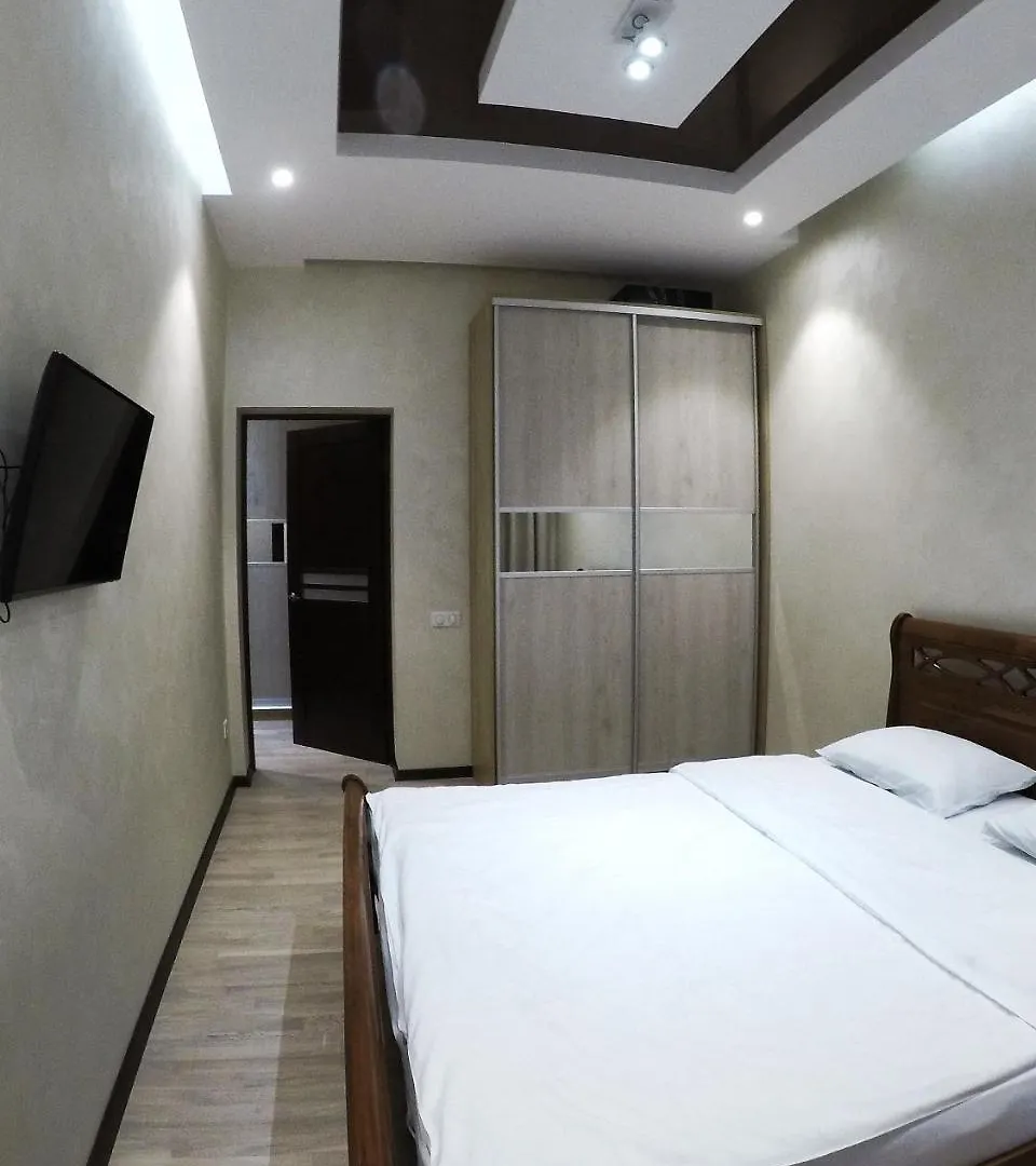 Apartment On Dragomirova Κίεβο